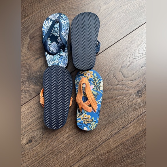 Carter’s and Oshkosh Pairs of Flip Flops for Toddler (5/6) - Picture 2 of 4